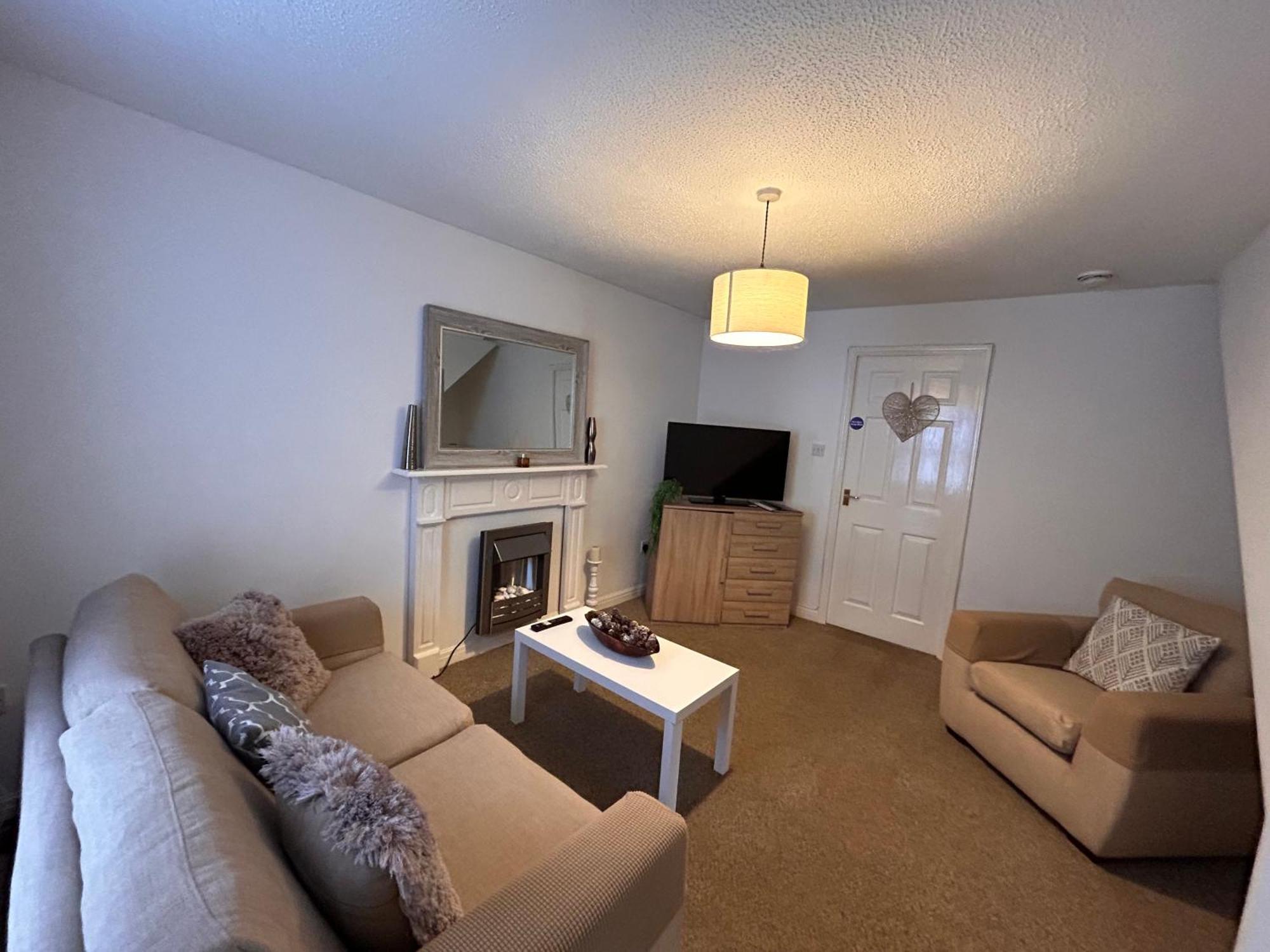 Bluebell House 2 Bedroom With Parking And Garden 스컨소프 외부 사진